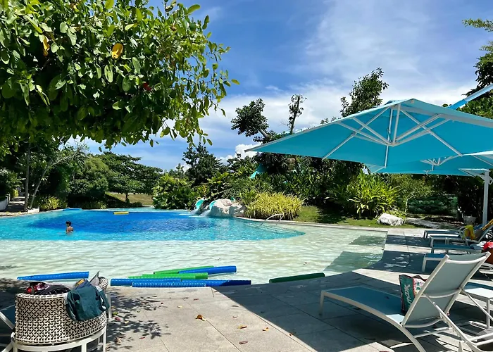 Tambuli Seaside And By Isla Aparthotel 4*